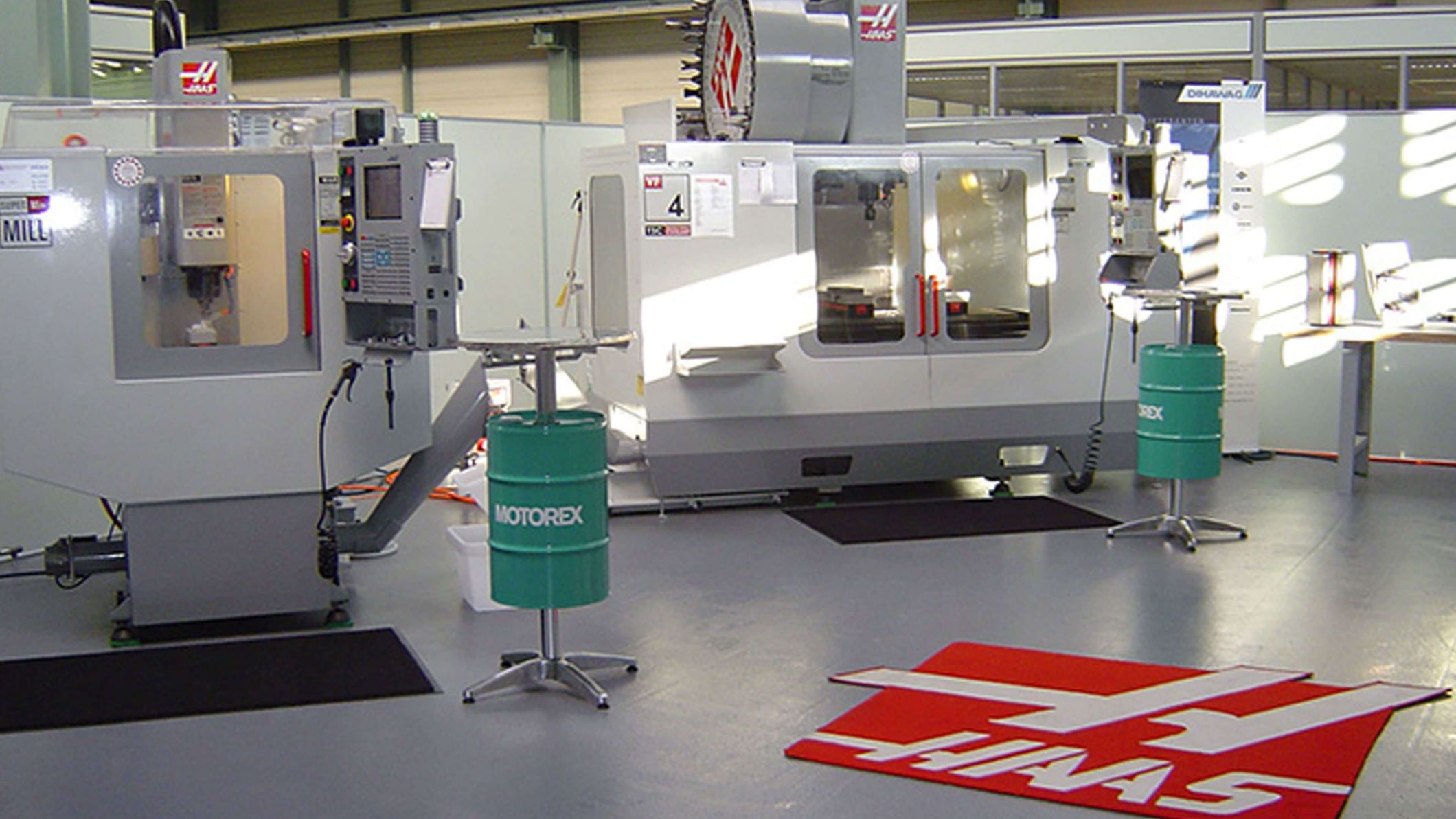 URMA 2003 - Schweiz - Switzerland - Suisse - Suiza - Werkzeugbau - Maschinenbau - Reibwerkzeug - Bohren - Ausdrehen - Reiben - Präzisionswerkzeuge - Werkzeugsysteme - Tool Systems - Tool manufacturers - Reaming - Drilling - Boring System - Production d'outils de Précision - Systèmes d'outils - Fabricants d'outils - Outil d’alésage - Alésage - Foreurs - Usinage - Fabricación de herramientas - Ingeniería mecánica - Impresión 3D de metales - Herramientas